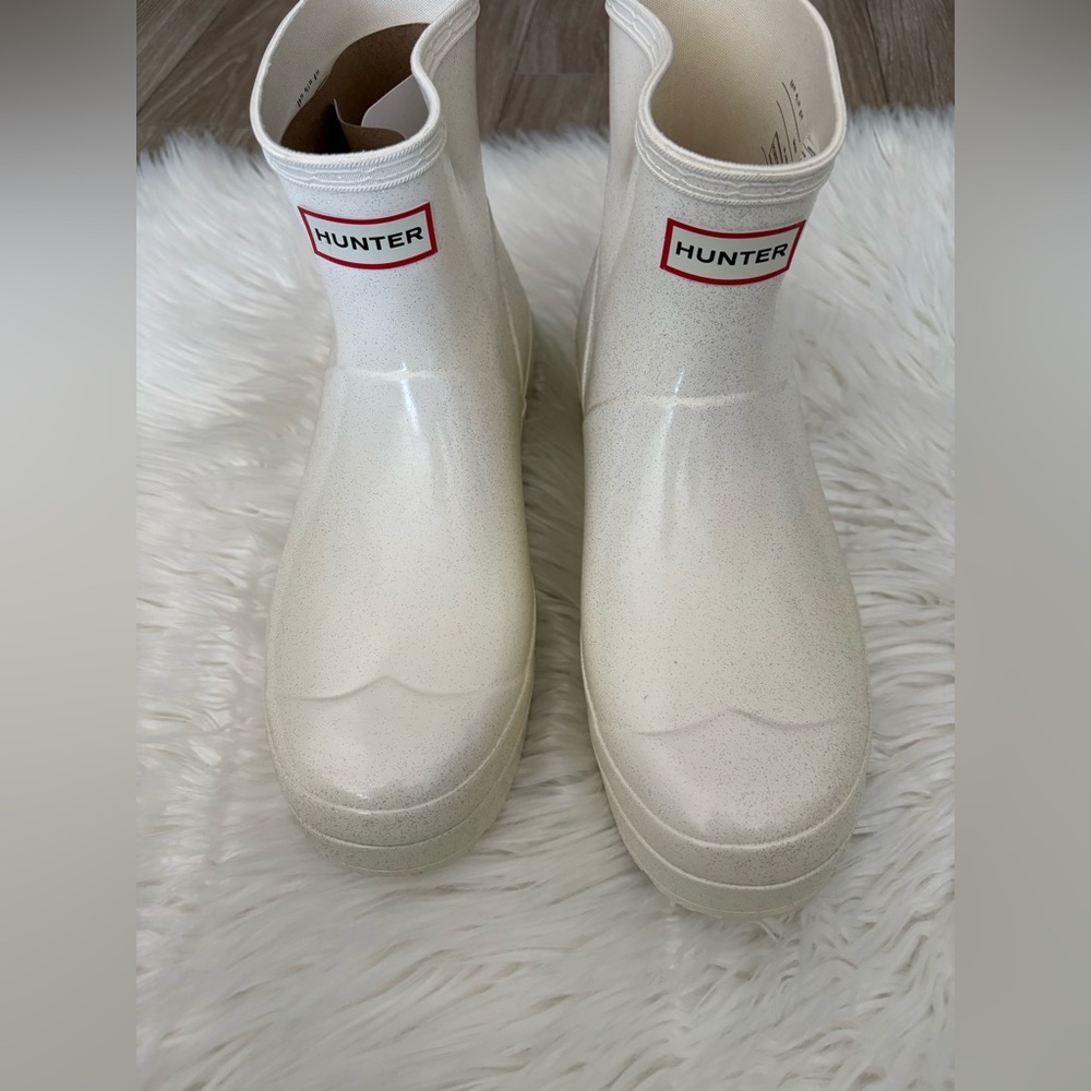 Hunter Off-White Glitter Short Rain Boots, Size 11 NWOB